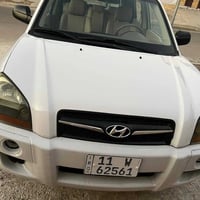 توسان ٢٠١٠ • مكفولة مكينة وكير • مكينة ٢٠٠٠