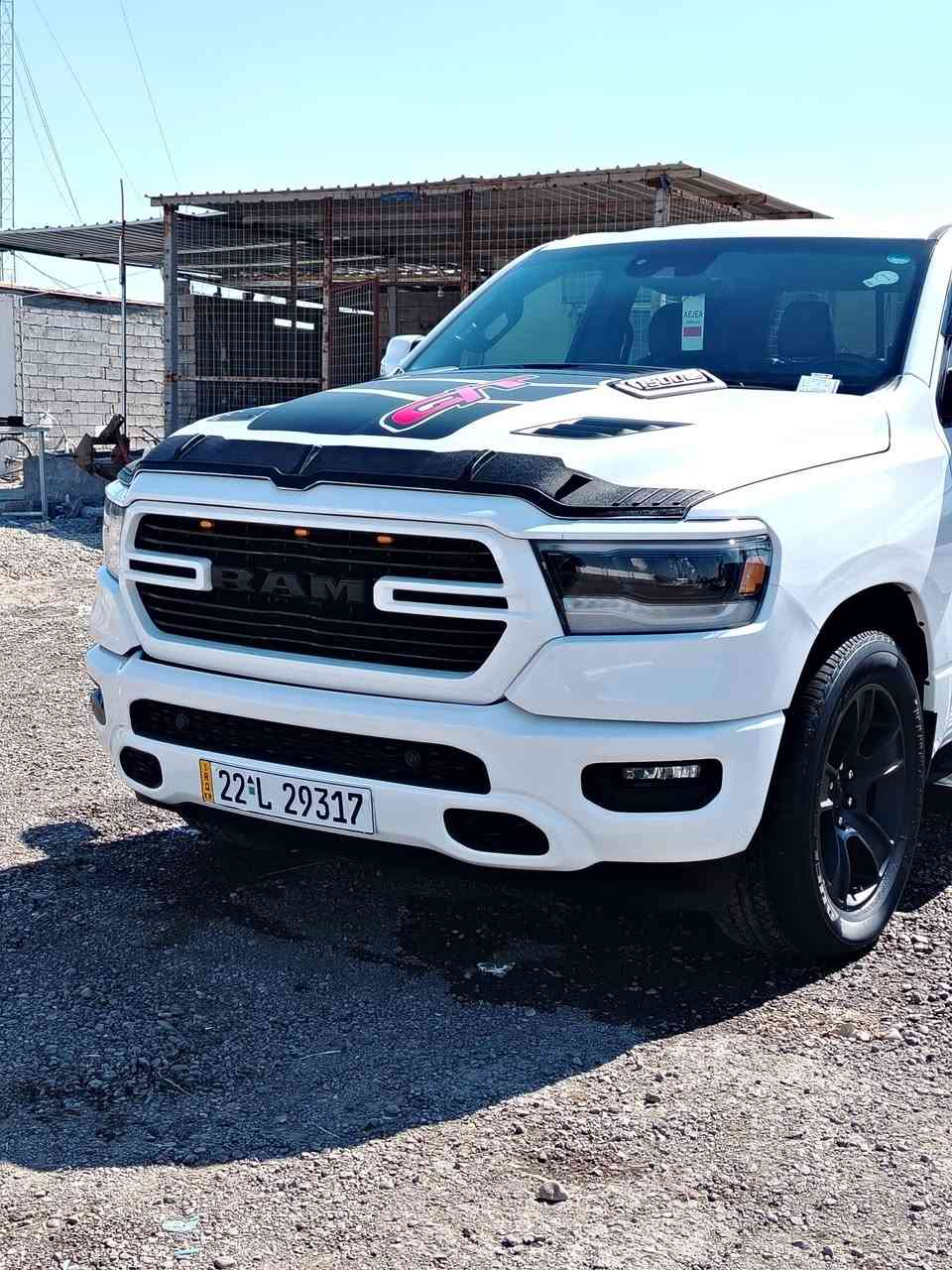 رام 2023.    GT
فول فول مواصفات 

بانوراما كاملة  •

كراسي امامي خلفي تدفئة وتبريد •

شاشة كبيرة تيسلا • 

رادار امامي خلفي  •

نقط عمياء • 

حساسات امامي+خلفي • 

دوس كهربائية جهتين •

لدات امامي خلفي وعدستين • 

كسزوز رياضي بلادي • 

كير طرح مالTRX • 

شاشة دجتل • 

خزن ميموري •

ويل حجم 20

محرك 5.7 هيمي

ماشية 13k الف مال امريكه

بيهة قطعتين صبغ

سعر375.  $

*********** وتساب
اربيل
