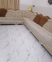 ٧٫٥م • خشب عراقي • كنب