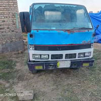 كنتر ازوزه للليع مكينه وكير جديد تايرات نضاف موديل 95سنويه جديد رقم  ب...