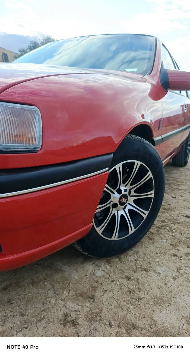 فكترا موديل 91
حجم 18 

كير ومحرك شرط 

ستيرن بور 

وايرمنيه شغاله 

سياره جاهزه 
السعر 45
للاستفسار 

‏‪***********‬‏
