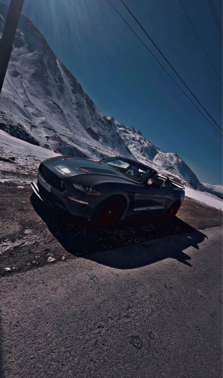 فورد موستنك أيكوبوست 2020 بريميوم كشف نسخه  55th 
Mustang Ecoboost 2020 Premium 
(المواصفات)
مقاعد جلد كهربائية ( تدفئة وتبريد )
تشغيل عن بعد + الفتح التلقائي للابواب 
أضاءة داخلية + گيجات 7 الوان
6 وضعيات قيادة( N - S - S+ - T - D - W )
3 وضعيات ستيرن (S - N - C) + شفتات حساس خلفي
+ مثبت سرعة
شاشة Sync 3 + كامرة خلفية 360 درجة FHD
سستم صوت Shaker + منافذ USB عدد 2
(الإضافات)
عطاس تيربو 
ليد لايت امامي  
كڤر مرايات باتمان+ كڤر يدات+  + داخل + ستيرن كله كاربون 
داخلها كلش نظيف وجديد
(محرك + گير + إكسل + صدر + تبريد كله بشرط 🔥)
(الادامة750$
دهن المحرك + الگير + الاكسل + البريك + فلاتر المحرك والهواء والكابينة + بلكات + ماء الراديتر + البطارية + قاعدة فيول بمب كاملة كلهن مبدلهن جديد MotorCraft ألاصلي مالتها & تنظيف منظومة الاحتراق + المحرك من الداخل من BG
السيارة عليها پوليش كامل 
(الحادث) امامي وخلفي السياره صبغ حزام تغير لون من ابيض الى نفطي تغير لون  دبي
وعليه تايرات  تو سايز خلفي 275
السياره ماشيه حقيقي 57.000mile 
عليه. غرامه 340 الف ينزل من السعر
السنويه جديده وهزه جديد 100%
مكاني اربيل
رقم التلفون *********** أربيل, العراق
