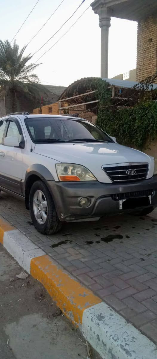 سورينتو موديل 2008
محرك 6سلندر 3800EX
5 راكب فور ويل
محرك كير اكسل مكفول 
رقم بغداد باسمي
سونار مرفق مع الصور
السعر 105بيه مجال
عنوان صاحبه بعقوبه
هاتف***********
