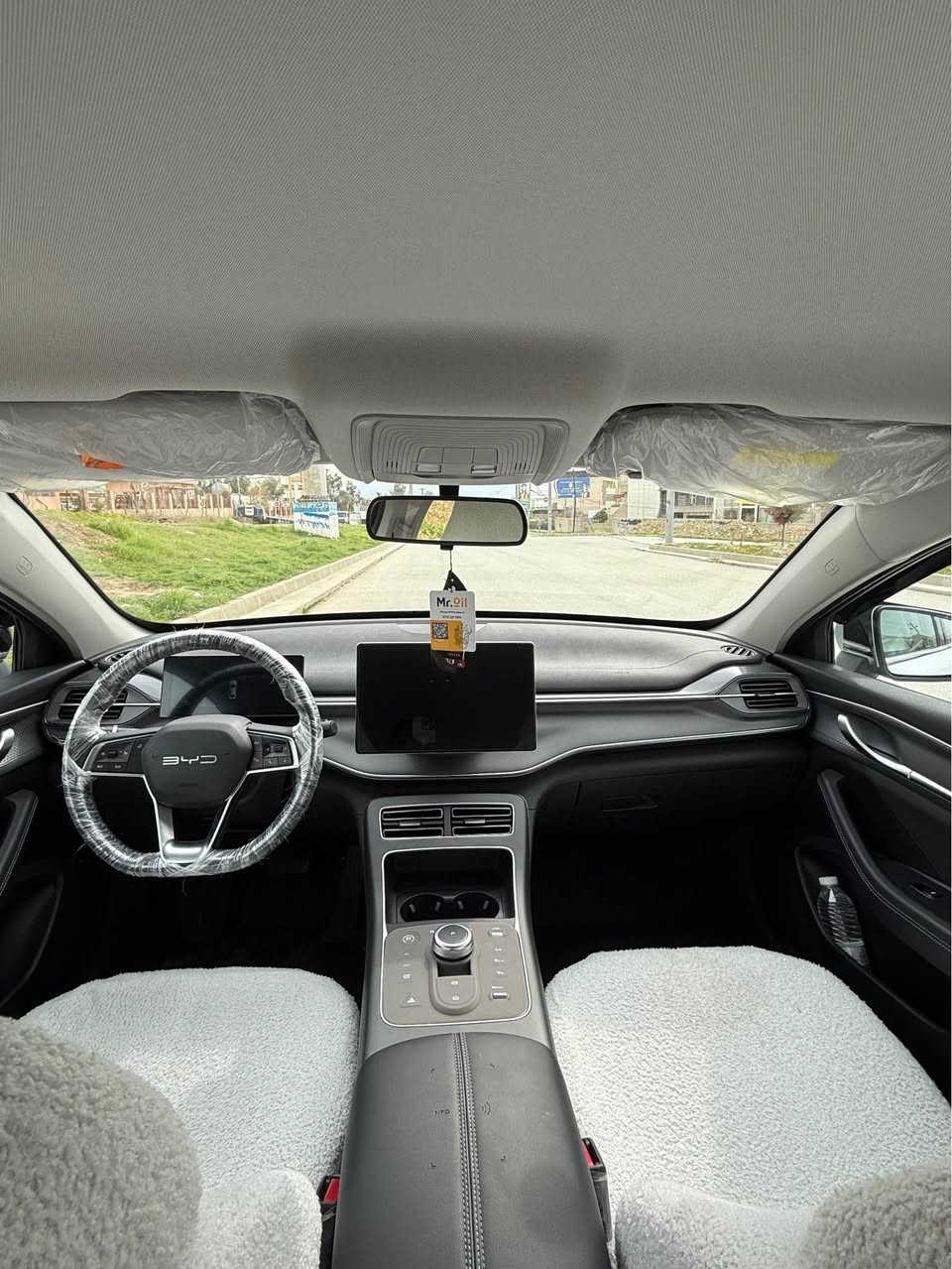 بیوایدی دیسترۆی ٢٠٢٥
٣٣٠٠ کم ڕۆشتووە 
ڕەقەم سلێمانی 
دەعامی بۆ دەعامی بە شەرت 
سعری ١٢٨ گەڵا 
***********
سلێمانی السليمانية, العراق
