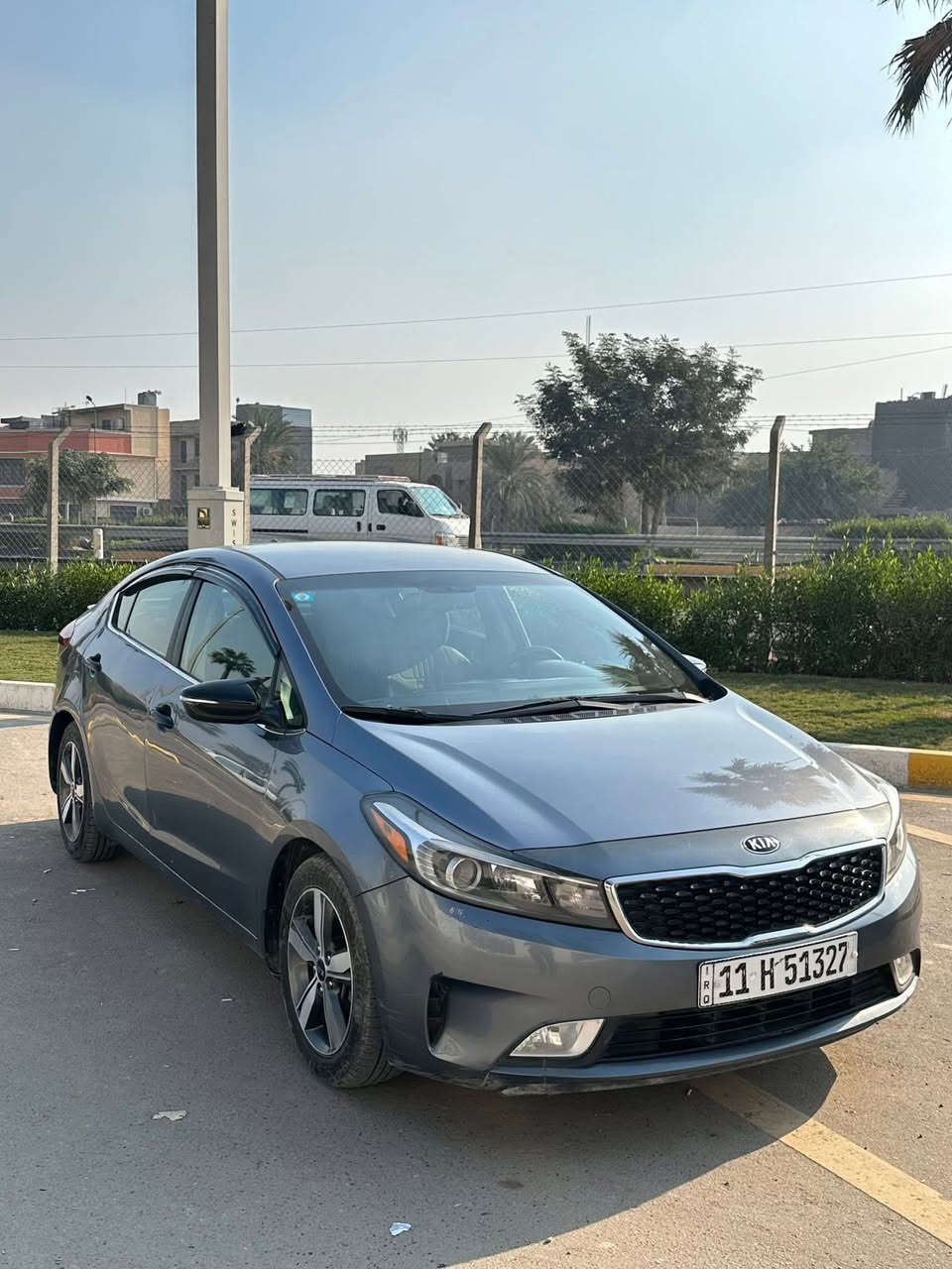 السلام عليكم
فورتي موديل 2018 امريكي للبيع 
محرك 2000 GDi اقتصاديه وقويه والكير AT بلاديات 
كير ومكينه وكهربائات وصدر مكفولات 100‎%‎ 
تبريد تدفه بلاديات ✅ 
تخم تاير جديد وداخلها جديد 
حادثها قطعه وحده البا الخلفه جدن سخيف يعني الصبغ باب وجاملغ خلفي فقط والباقي كفاله عامه 
فئه الEX فول مواصفات عده الفتحه 
- بصمه تشغيل + بصمه ابواب 
- تدفه كشنات 
- تدفه ستيرن + تبريد للشاشه 
- 3 انضمه قياده [ سبورت - ايكو - عادي ] 
- 5 ويل كب 
- اشاير بلمري ومري شفط 
-  كامره وشاشه تدعم الكاربلي 
- اضواء ترحيب عند الاقتراب 
- مثبت سرعه وتحديد مسار 
- وهواي موصفات بعد 
رقم بغداد الجديد [ هزه وسنويه وفحص كله جديد ]
سياره نضيفه بلعافيه ع ياخذها 
السعر 120 وبيها مجال 
مكان السياره بغداد الغزاليه 
رقم الهاتف *********** بي واتساب
