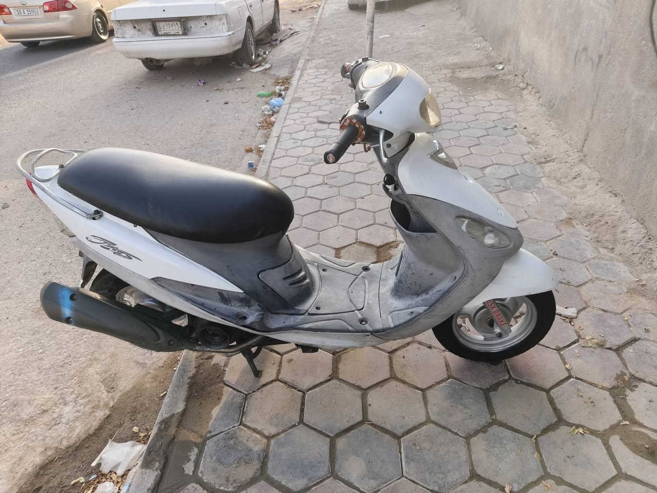 دراجه ماكس منغولي لل بيع كلشي شغال بيهه بوشه 50 السع 450قفل الشراي اتوصل عله رقم الموبايل عنوان ناصريه مركز***********

