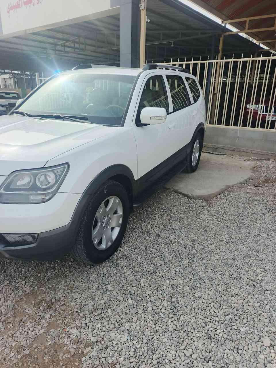 سلام عليكم موهافي موديل ٢٠١٣ مكفولة كفالة عامة مثل ماموضح بالسونار مكينة ٦ سلندر مفتوحة بس الرواجز مبدلات كلهة على وضح الشركة فتحة جلد كشن كهرباء السيارة نص فول صدر كلة جديدة السيارة جديدة بمعنى الكلمة احلة من الصور السعر ١٥٣ و بيهة مجال ماكو ١٣ بهذا السعر المكان تقاطع القدس هاتف ***********
