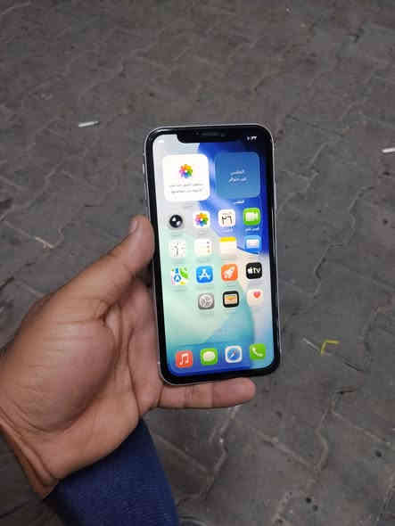 ايفون  11 ذاكره 128 ضهر مفطور وبصمه واكفه باقي كله شغال السعر 140 الف
***********
