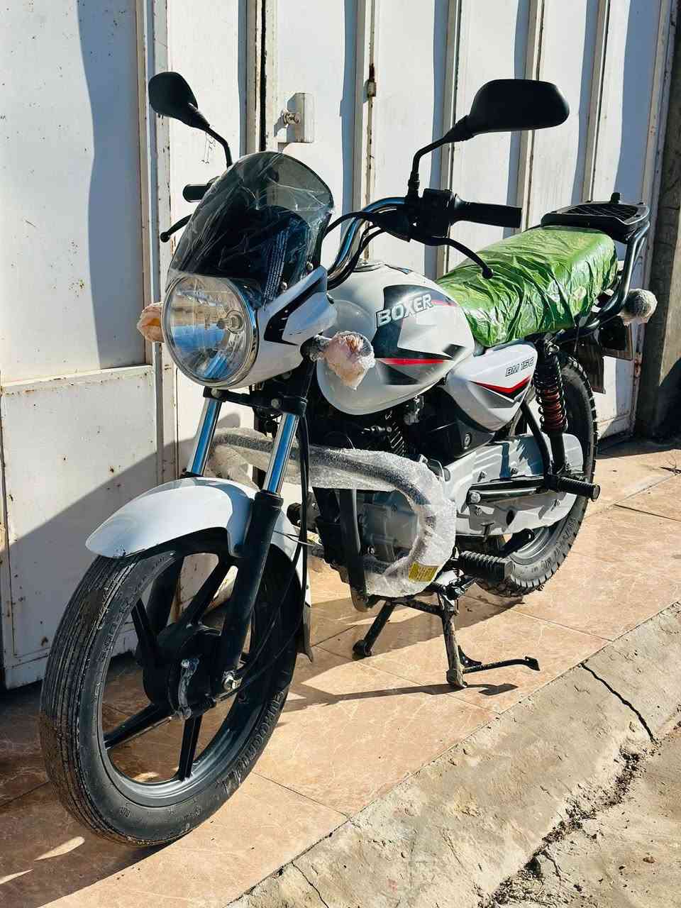 سلام عليكم بوكسر موديل 2023 مكفوله 💖💯

مرقمه كامل ( ديالى نكليزي تحويل بنفس اليوم 🚦)

دراجه جديده خير من الله مابيها نقص ♥️

سعرها 2100 وبي مجال حك جيه 

مكاني ديالى بعقوبه _ ***********
