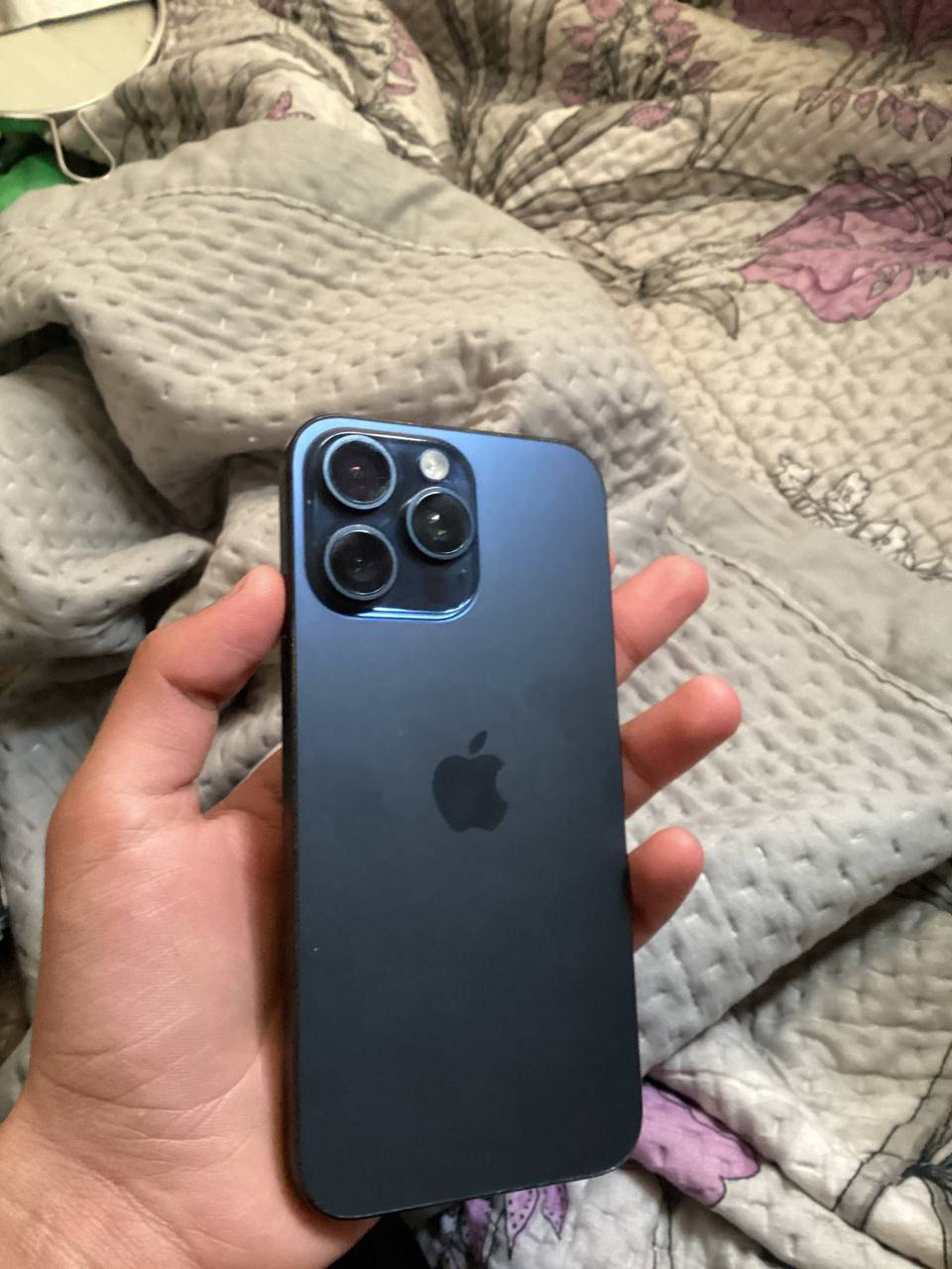 سلام  عليكم. 15برو ماكس مستبدل شاشه فيس إيدي متوقف بدون ملحقات فقط شاحن +مجموعه من لكفرات+تحويره ١٧كامله مع لكفر ولعدسات"""الجهاز مراوس. بواحد ١٥تيتانيوم او ايفون١٦عادي او ١٦برو ماكس او١٥عادي وينطي فرق مكاني بابل مسيب رجاءا ماعندي توصيل 🚚


**إذا كنت صاحب هذا الإعلان وتريد حذفه لأي سبب، رجاءا أرسل رسالة إلى الدعم الفني**