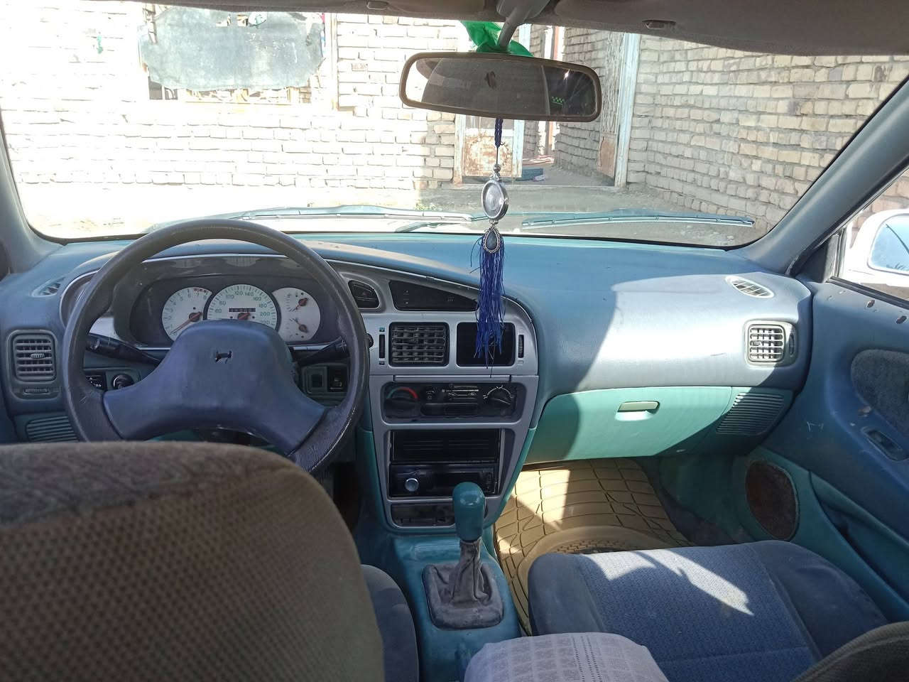 براتون بسمي مداور  ثاني يوم مكفوله من الضربه صبغ جماليه مكينه وكير كارتون حداديه جديده  تخم تاير جديد كهربائيات كله شغاله لايت زنون  السعر 37 وبيهه مجال قليل مكان السياره ناصريه سوق الشيوخ ***********
