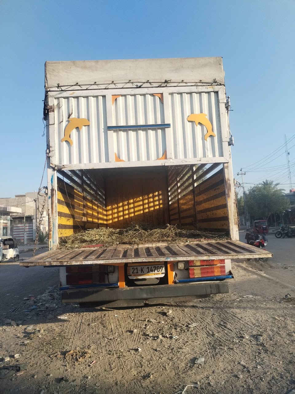 سلام عليكم بدي للبيع عنوان ديالى خان بني الاستفسار أكثر اتصل عل رقم ***********
