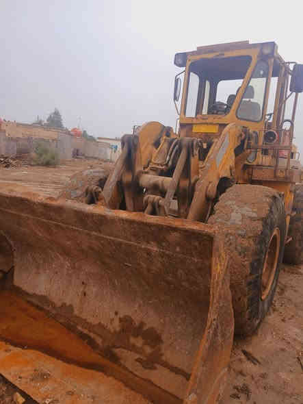 السلام عليكم ممكن للبيع 70 موديل 81 ماكينه وقير جدا كفاله كفاءه العامه جاهزه للعمل المكان ميسان العماره الاستفسار على. ***********
