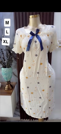 ملابس • قطع أخيره • موديلات