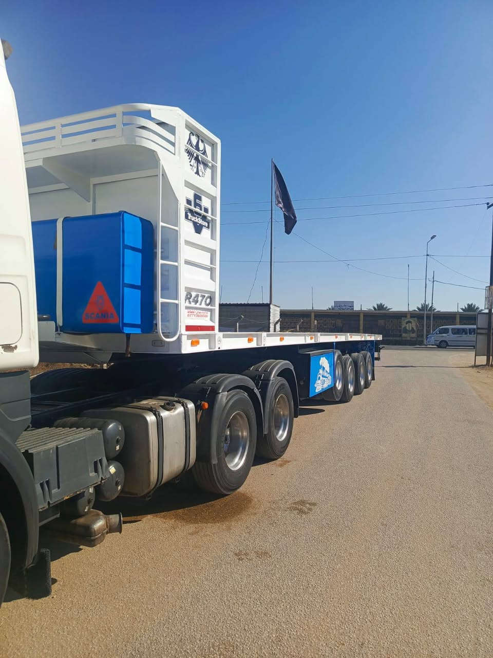 سلام عليكم سكانية البيع موديل 2006 رقم جديد سليمانيه انكليزي 
باسمي عربان 4 دنكير  مرسمه وراها 
مكينه 6 انجكشن  مكفوله كفاله عامه مكاني بابل مشروع المسيب مكلف بل نشر هذه رقم صاحب سياره ***********
