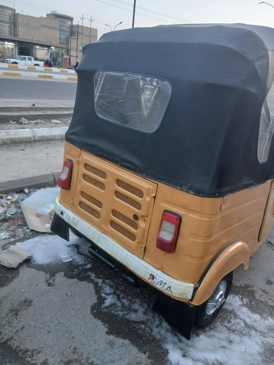 تكتك للبيع أورق مسحوب بيه قرص مديل ١٨دخله بل ١٩نضيفه مناقصه شي شراي يراسني خاص سعر ٤ملاين و١٠٠بيه مجال قليل للشراي مكان غراف  رقم ***********
