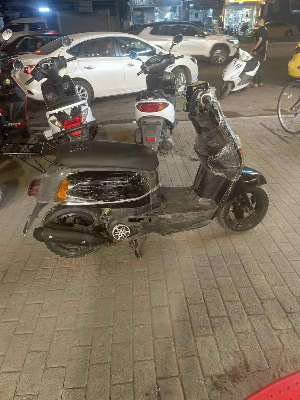 بوليس للبيع دراجه نظيفه نظيفه ب 500 وبيها مجال وللش الراي يتدلل ***********
