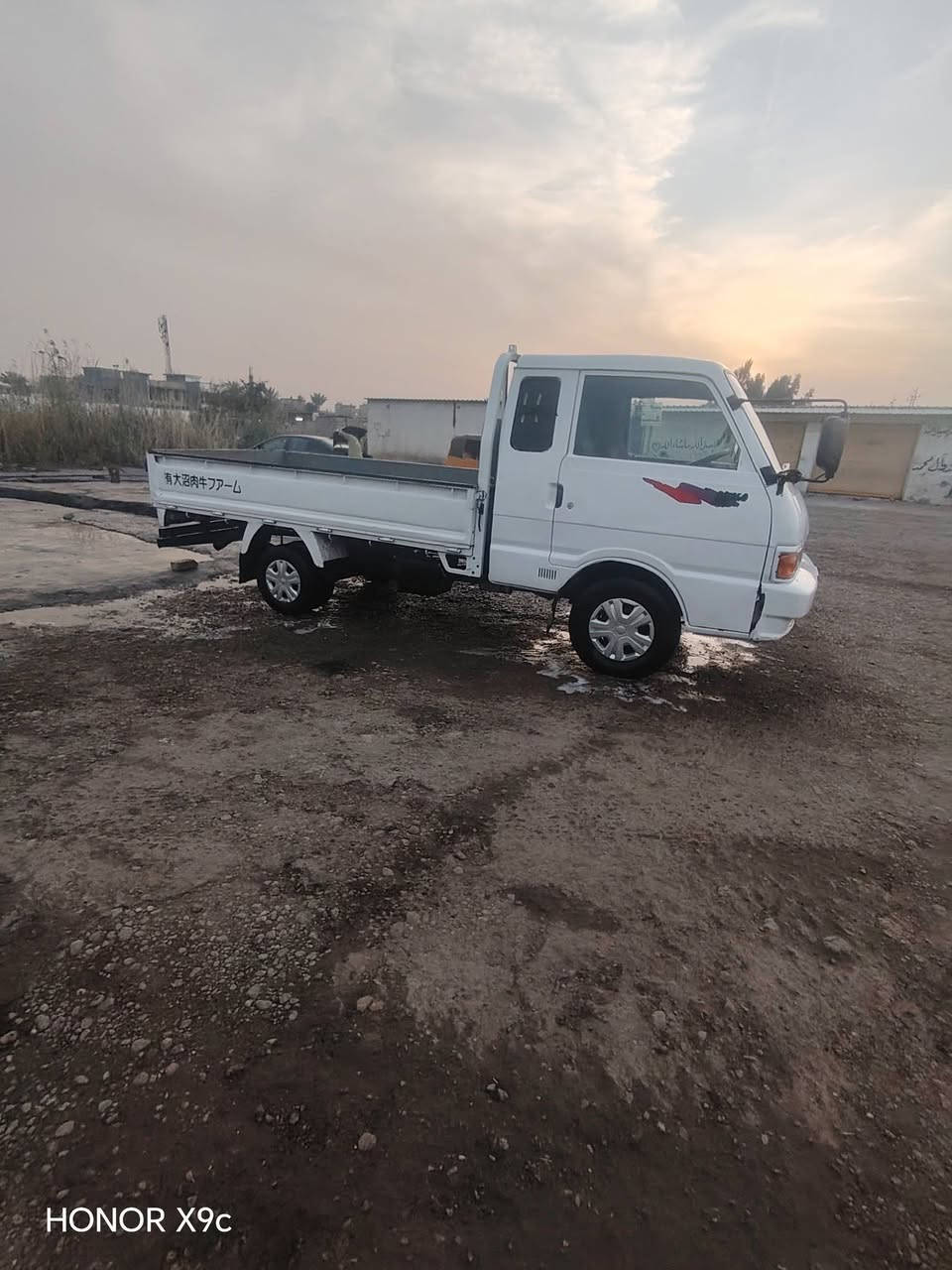 سلام عليكم سياره بنكو مديل 96 سياره مكفوله من ضربه مصبوغه الجماليه تحويل مباشر ثاني يوم سياره جاهزه خير من الله شراي ينتصل علي هاذ رقم ***********
