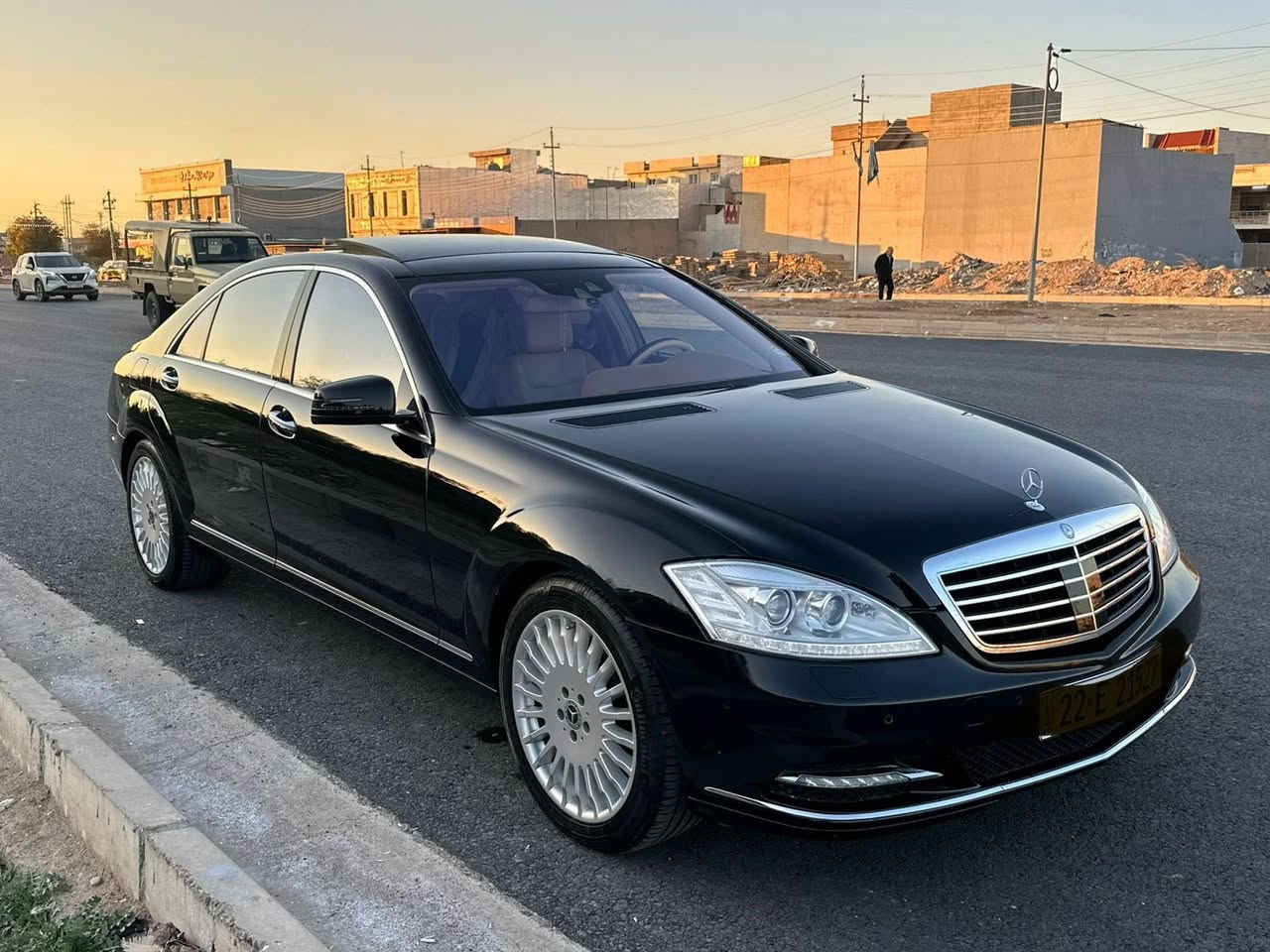 مارسدس موديل2013للبيع المواصفات:S500شاشات3ثلاجه خلفيه 5بصمات كامرات امامي ليلي  كامره خلفي لايت زينون مرايات كهرباء حساسات جكات صندوق كهرباء كشنات خلفي امامي كهرباء و تدفئة وتبريد تدليك المقاعد الاماميه و الخلفيه بردات خلفيه بلاد كهرباء بنوراما على طول القماره تلفون بلوتوث 8سلندر توين توربو ابواب شفط
الممشى:000 74حقيقي
السعر:000 40وقابل للتفاوض
الرقم:***********
***********
