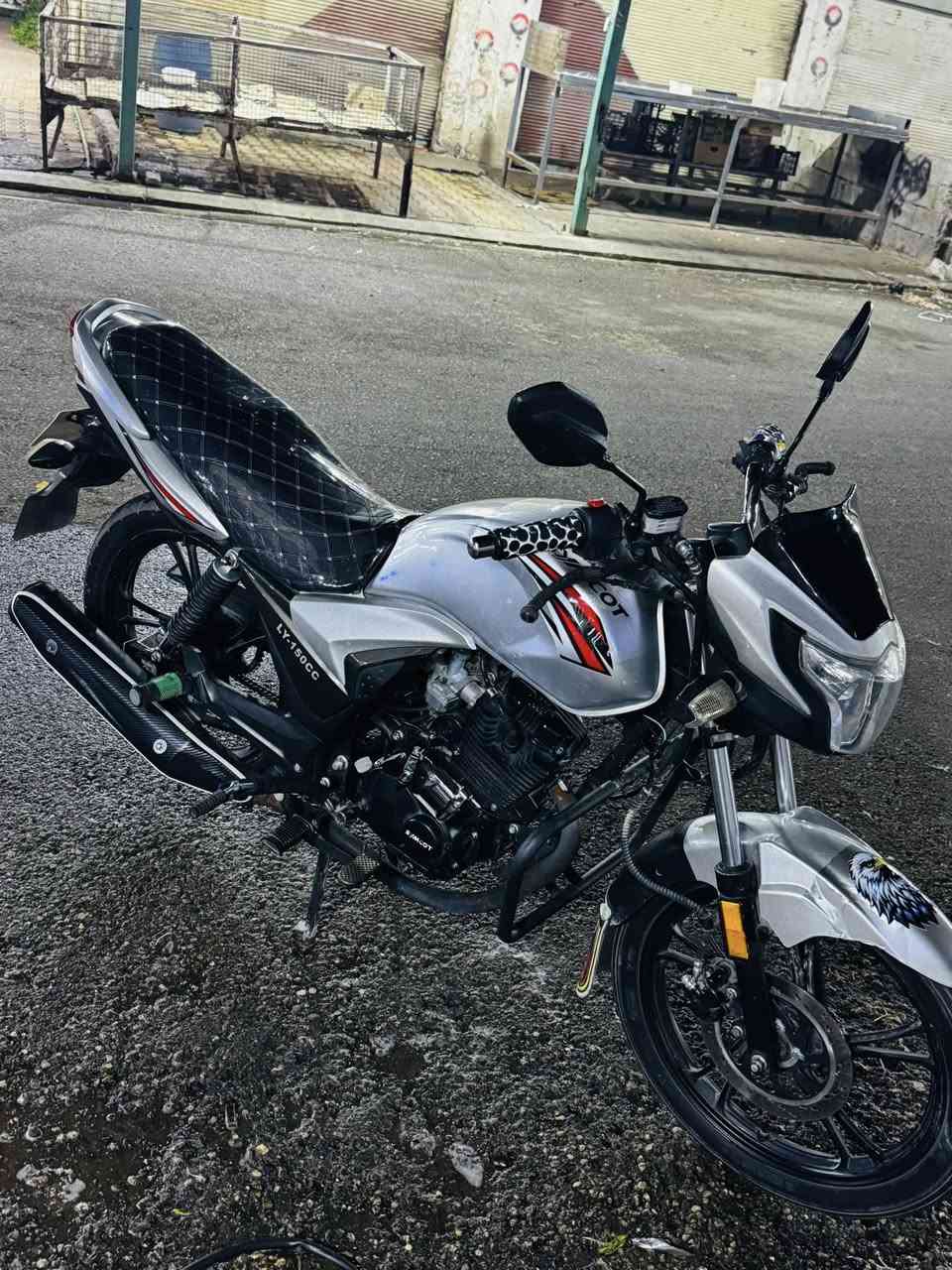 السلام عليكم
دراجه سايم كوت ٢٠٢٣ مسجله شرط التحويل 
السعر ١٧٠٠
***********
