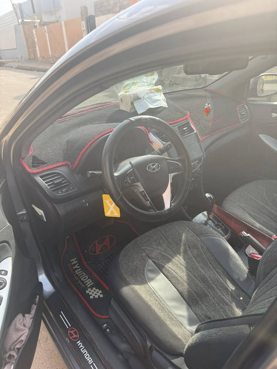 اكسنت وارد كوري
موديل ٢٠١٧ 
مكينه دوش ١٦٠٠
كير At
سياره مكفوله من صبغ وضرر فقط قطعة تبديل البوند بدون ضرر 
رقم أربيل شرط تحويل والوكاله 
كابون بانزين 

***********
