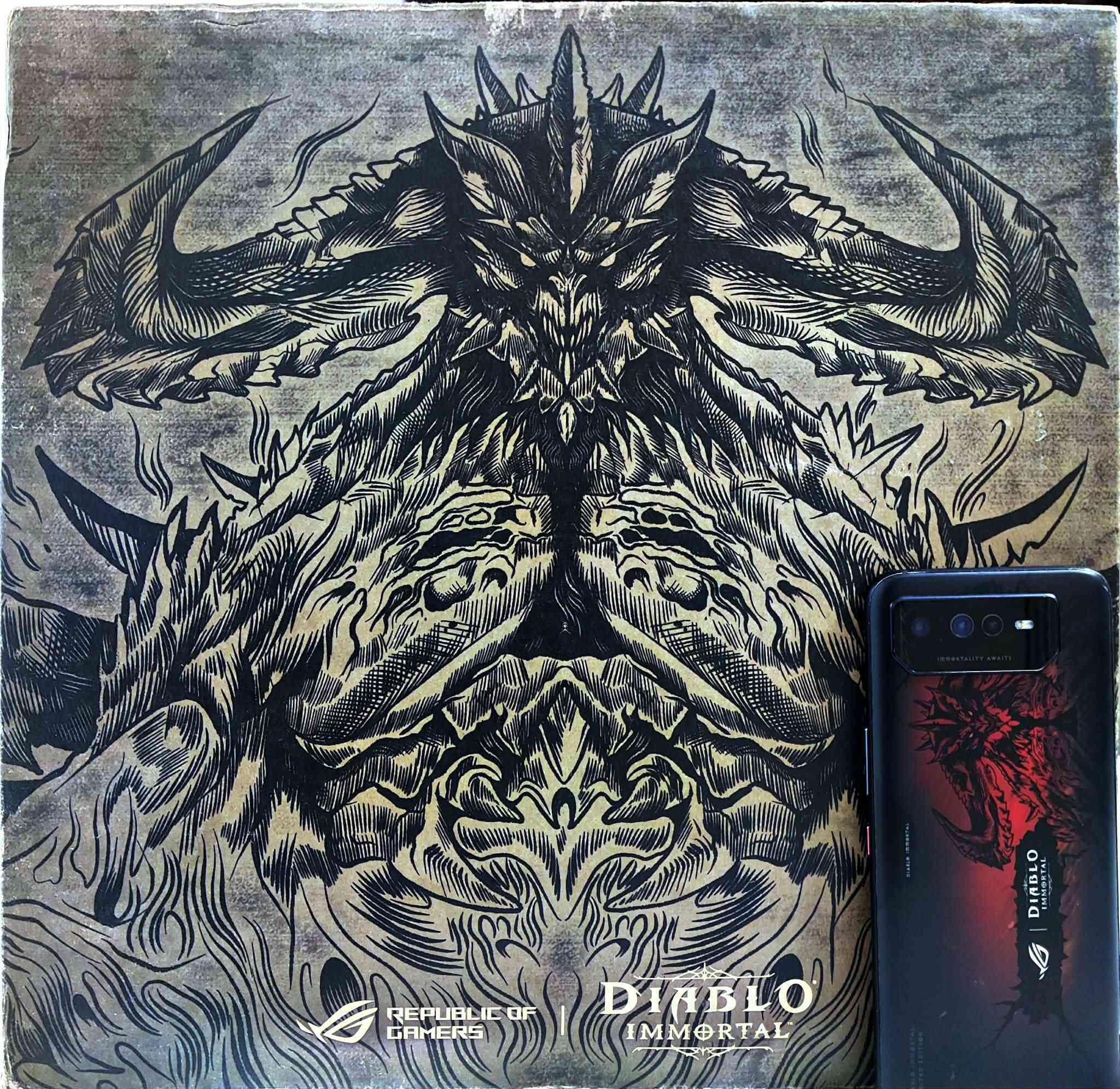 اسوس روج 6 نسخه خاصة
512 16 
120 شفتات 
منافذ شحن 2
ملحقات كامله 
400 بي مجال 
فطر بلكلاس ما ماثر ع لمس نهائيا 
حافضه ويا
مرات سيم كارتت يشتغل مرات لا 
بغداد ***********
