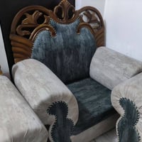 تخم رئاسي • دوشمة جديدة • ١٠ مقاعد