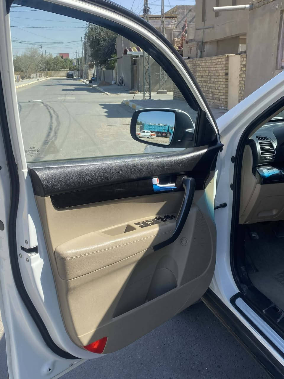 يا الله السلام عليكم سورنتو للبيع او مراوس موديل 15 ماشيه 130 كير ومكينه مكفول 3 قطع تبريد *********** السعر 204
