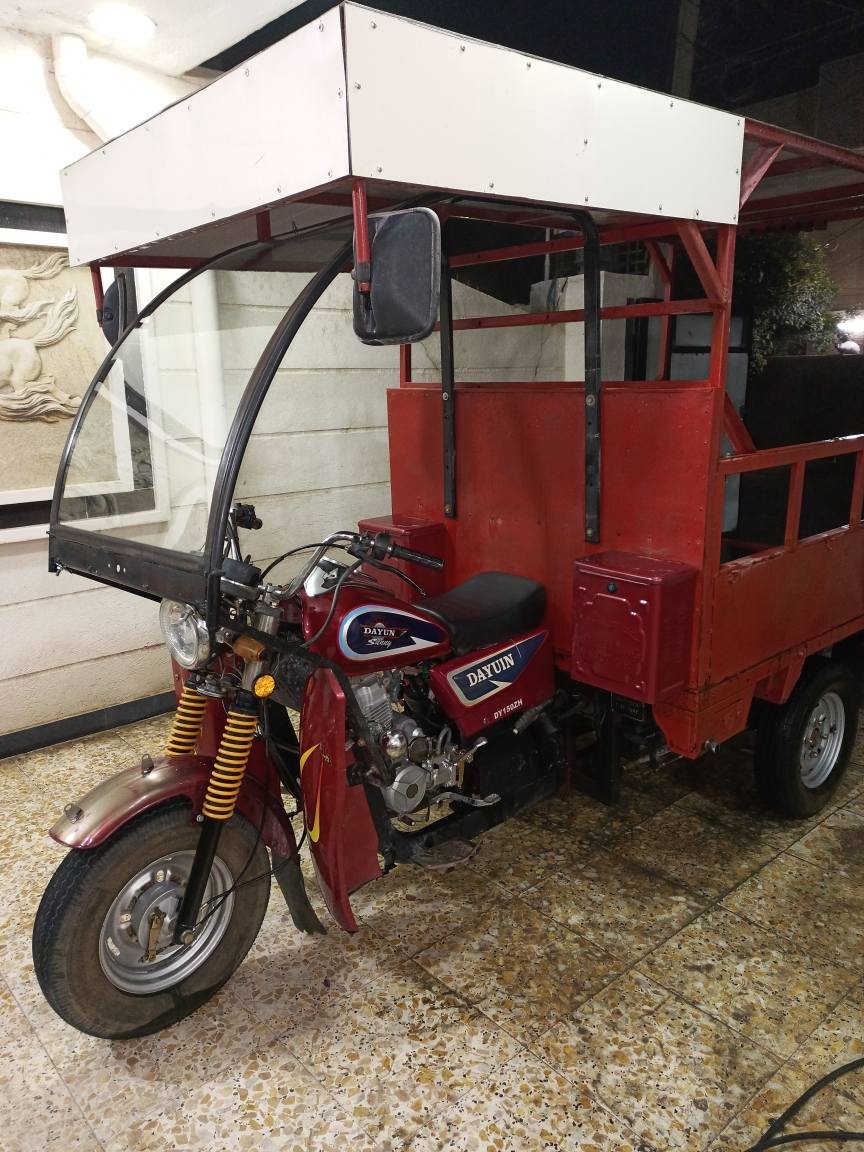 السلام عليكم ستوته دايوان موديل 20 أوراق كامله مدفوع گمرگها من شركه المصطفى نضيفه  جدا السعر 1700 مكاني الدولعي موبايل ***********
موبايل ***********
