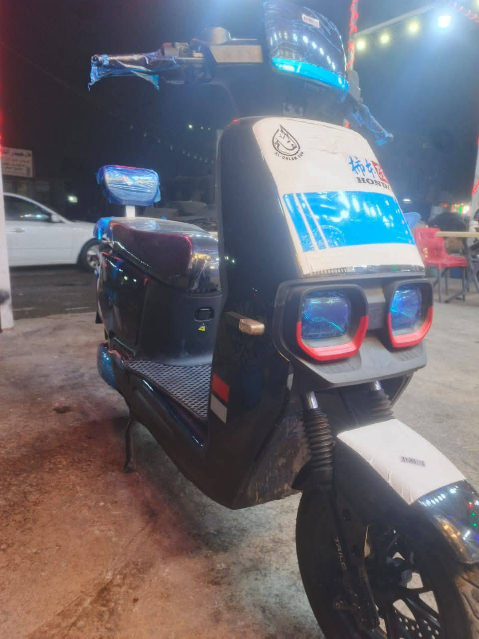 دراجه ريان جديده بعدها بجيسها تفحص وشوف كدام عينك اي نقص مابيها ماخذها يوم 11/13 وصول موجود كامله مكمله ب 850 بيها مجال بسيط حك جيه وتساب فقط ***********
