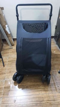 عربة حجم كبير للبيع ٠٧٧٠٧٩٩٩٧٤٨