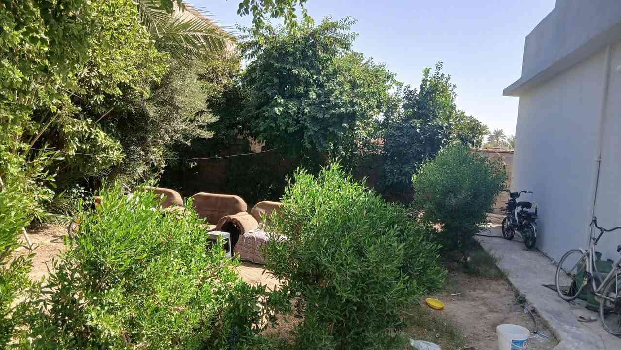 سلام وعليكم بيت للبيع مساحته 300 متر طابو زراعي مكانه شهربان جسر مهروت قريه ابو حصيوه  سعره50وبي مجالل
للإستفسار الاتصال بالرقم ***********
