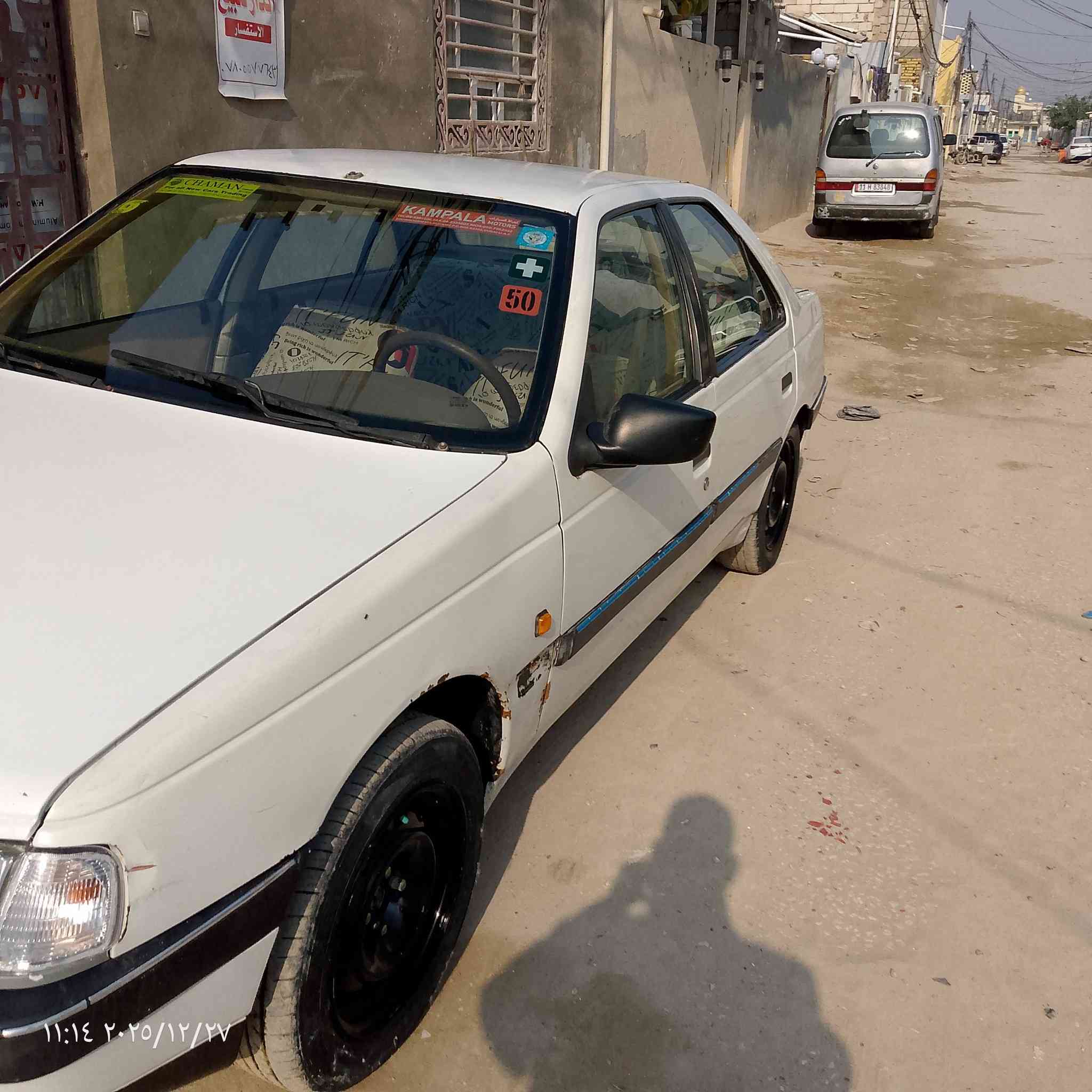 السلام عليكم
بيجو 405 موديل 2010رقم نجف سنويه لل 2027
محرك فرنسي السياره حلوه ونضيفه مال جناي كهربائيات كله شغاله محرك وكير  خير من الله حداديه ستوني مسويه ب 35 وبيه مجال 
***********
