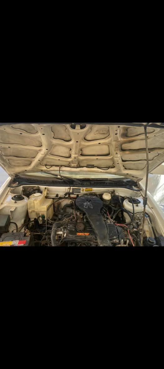 سلام عليكم بروتون ويرا موديل 2002 سيارة بلادية فقط چاملغ خلفي صبغ سنوية بأسمي لسنة 2031 هزه جديدة سعر 38 وبيها مجال للأتصال ***********
