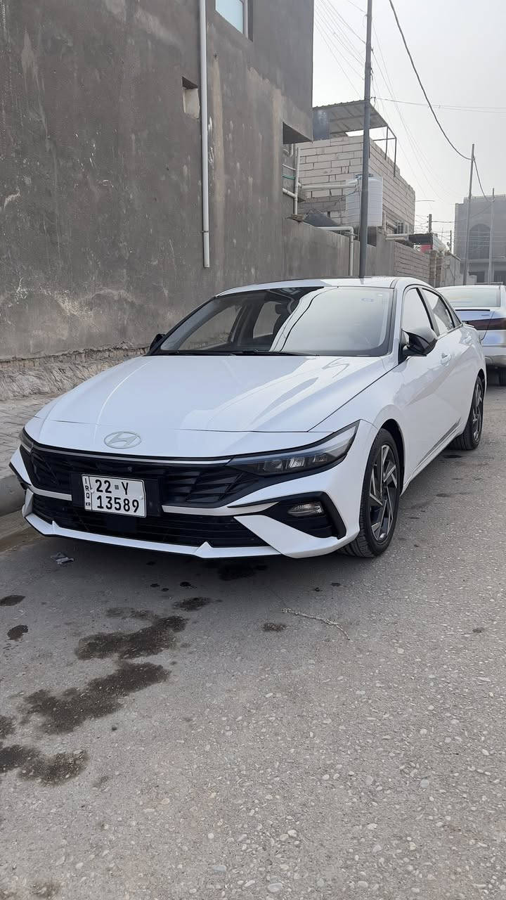 النترا 2025 وارد الصين
المواصفات:

• سلايد
• بصمة أبواب + بصمة تشغيل
• ويل كب 17
• إشارات بالمرايا
LED لايت •
• خمس اشمان كرومي
• شاشة نيفكيشن
.كاميرا
• مرايا شفط
• لايت 3 عدسات زينون
• كشنات جلد
• هند بريك بصمة
• كير ديجتال طيارة
• تبريد خلفي
• تحكم ستيرن جهتين + كروز كنترول
• ماتور لايت + كيلو متر ديجتال
كير 8 سرعات
دواخل اسود 
سيارة نضيفة كلش
بيها صبغ بالجنطة (صندوك)
مكاني بالبصرة الاصمعي الجديد
السعر 145 
رقم ***********
