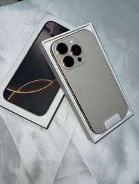 آيفون 15 برو ماكس • ٢٥٦ • بطارية ٩٨٪