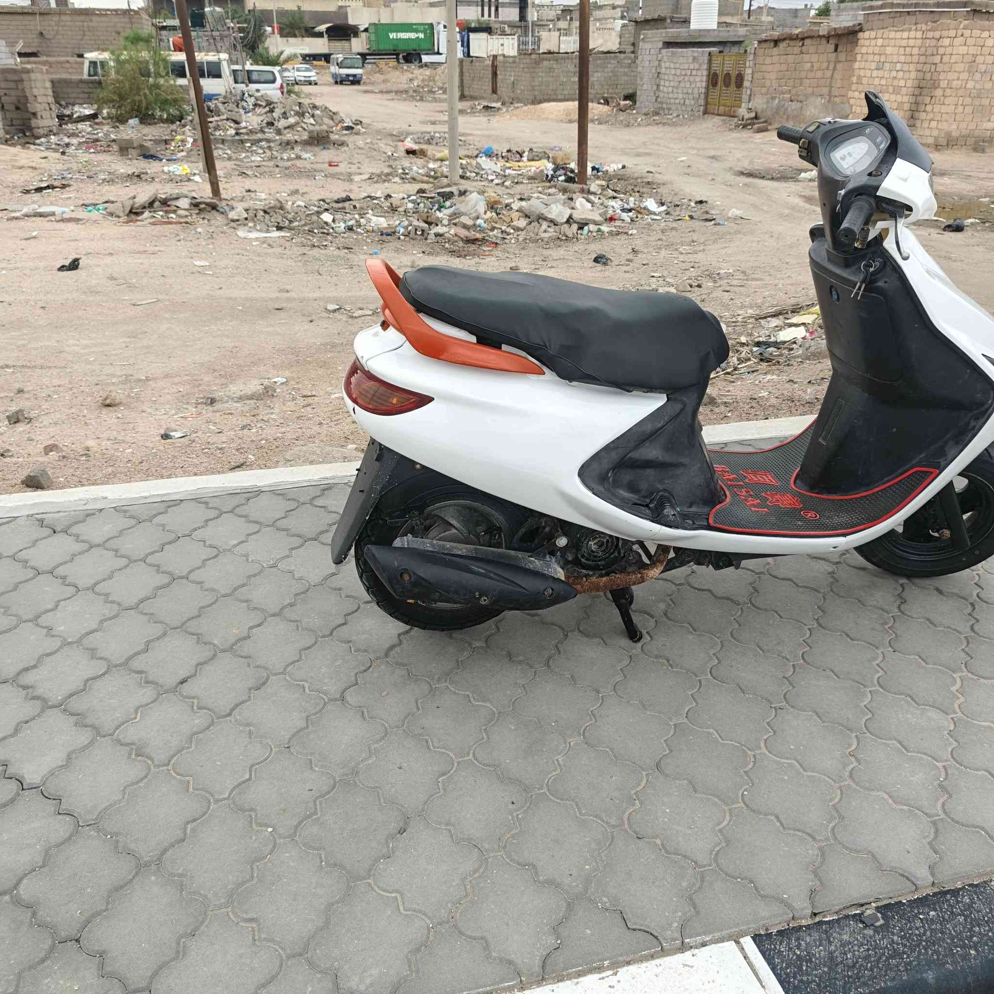 السلام عليكم شباب دراجه فراشه البيع فحل مجفته الول مره دراجه حلوه كهربايات شغاله سلف وهندر كلشي شقال بيه العنوان بصره الزبير والشراي يجي خاص السعر 400 وبيه مجال حك اجيه


**إذا كنت صاحب هذا الإعلان وتريد حذفه لأي سبب، رجاءا أرسل رسالة إلى الدعم الفني**