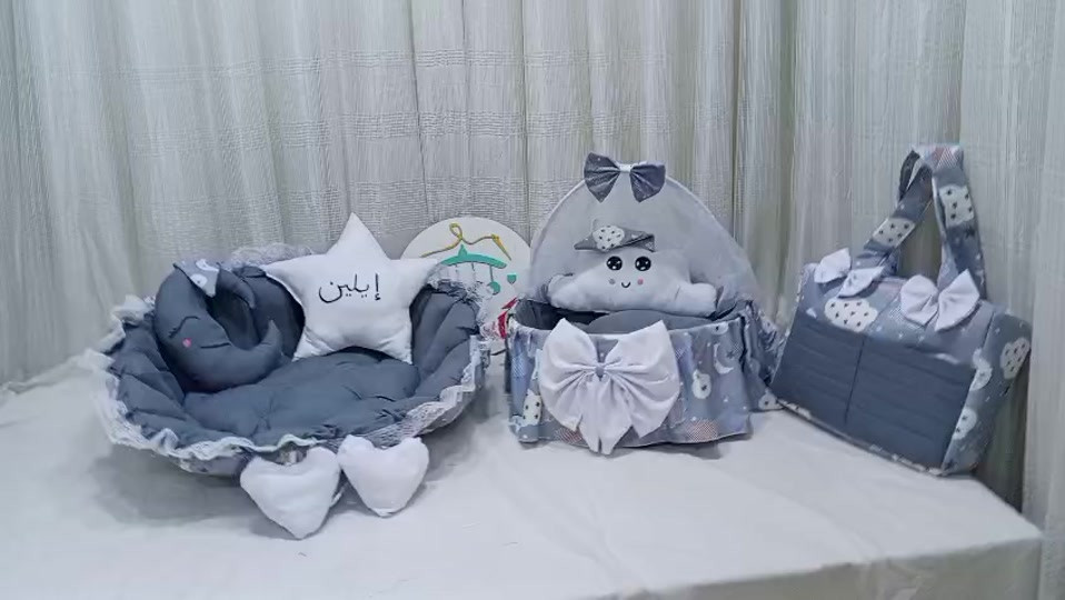 الف مبارك للأميرة إيلين😍😍  للحجز مراسلة الصفحة  او زيارة موقعنا في الموصل حي السكر فرع مستشفى الخنساء مقابل مطعم داري في الاوقات التالية( من ٩ صباحا لغاية الرابعة عصرا متواجدون جميع الايام عدا يوم الجمعة عطلة)  او الاتصال والمراسلة على الرقم *********** واتس اب تتوفر خدمة توصيل نينوى ٣٠٠٠ محافظات ٥٠٠٠ 🚕🚕  #صنع_في_الموصل  #اكسبلور  #كريكوت_اسفنجي  #تجهيزات_أطفال  #حقيبة 
