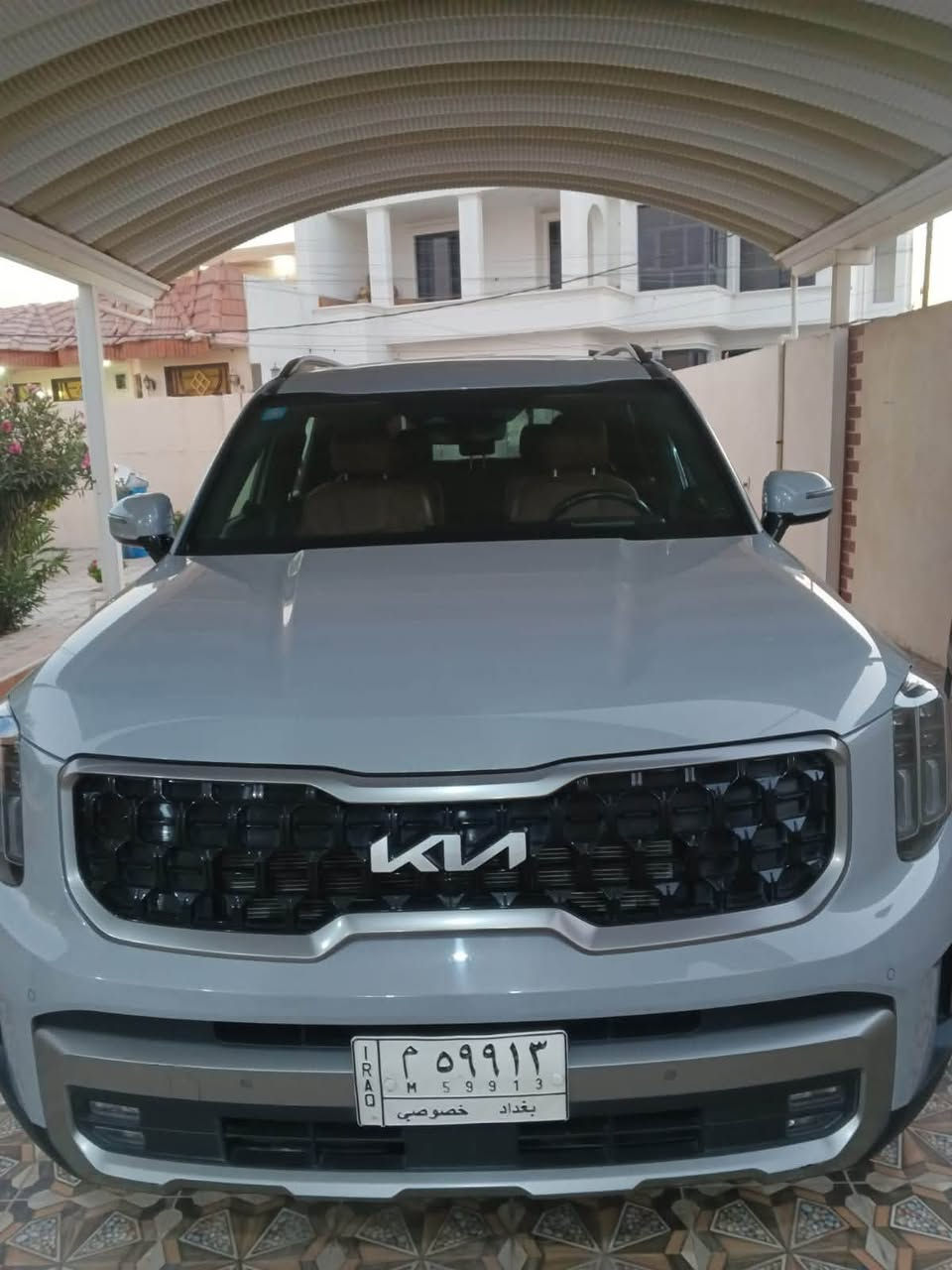 السلام عليكم 

#للبيع

كيا تلرايد 2023  SX Prestige Xline
فول مواصفات 
الحادث كما موضح بالصور 
رقم الشاصي مرفق 
تصليح بارد بدون صبغ 
عداد المسافه 45000mi
لون مميز 
داخل مميز 
المحرك 3.8
رقم بغداد حره 

للاستفسار 
***********
***********
