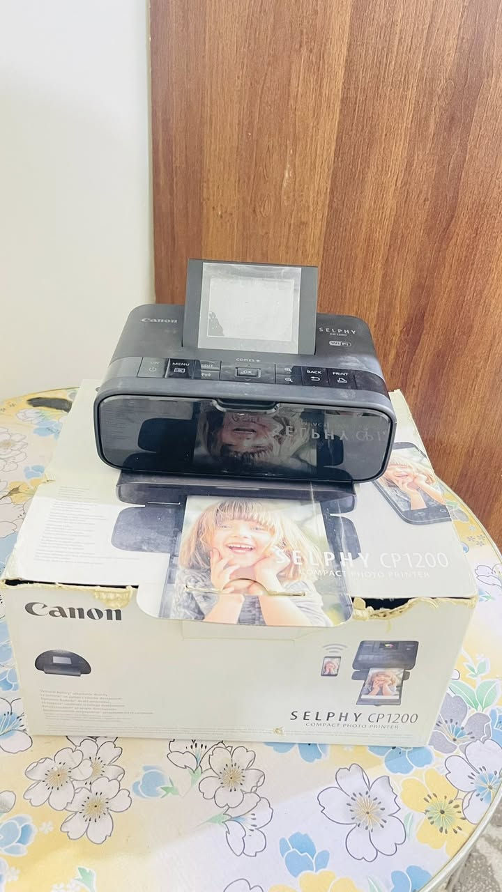 بيع فقط استخدام قليل جدا 
بدون نقص كاملة الملحقات
مكانهه بابل السعر 75 قفل  ***********
