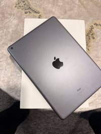 ايباد ٩ • ٦٤ • مكفول