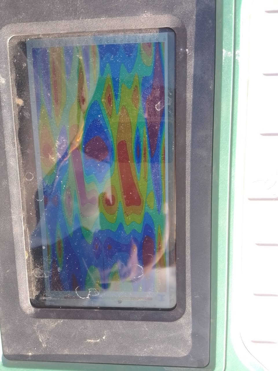 لقد كان لنا اليوم الجمعه المصادف 2026/1/16 كشف ميداني لمعرفة وتحديد  موقع المياة الجوفية في ناحية القيارة قريه نجمه التابعه لمحافظه نينوى 
حيث تم تحديد موقع الحفرة  ومعرفه طبقات الأرض 
وتحديد مجموعه عوامل 
منها 
نوع المياه من حيث الملوحه والكبريت 
وتحديد عمق وكميه المياة المتوفره 

العمل بإشراف الجيولوجي احمد عبد الرزاق الخفاجي 

للتواصل على الرقم التالي 
***********
