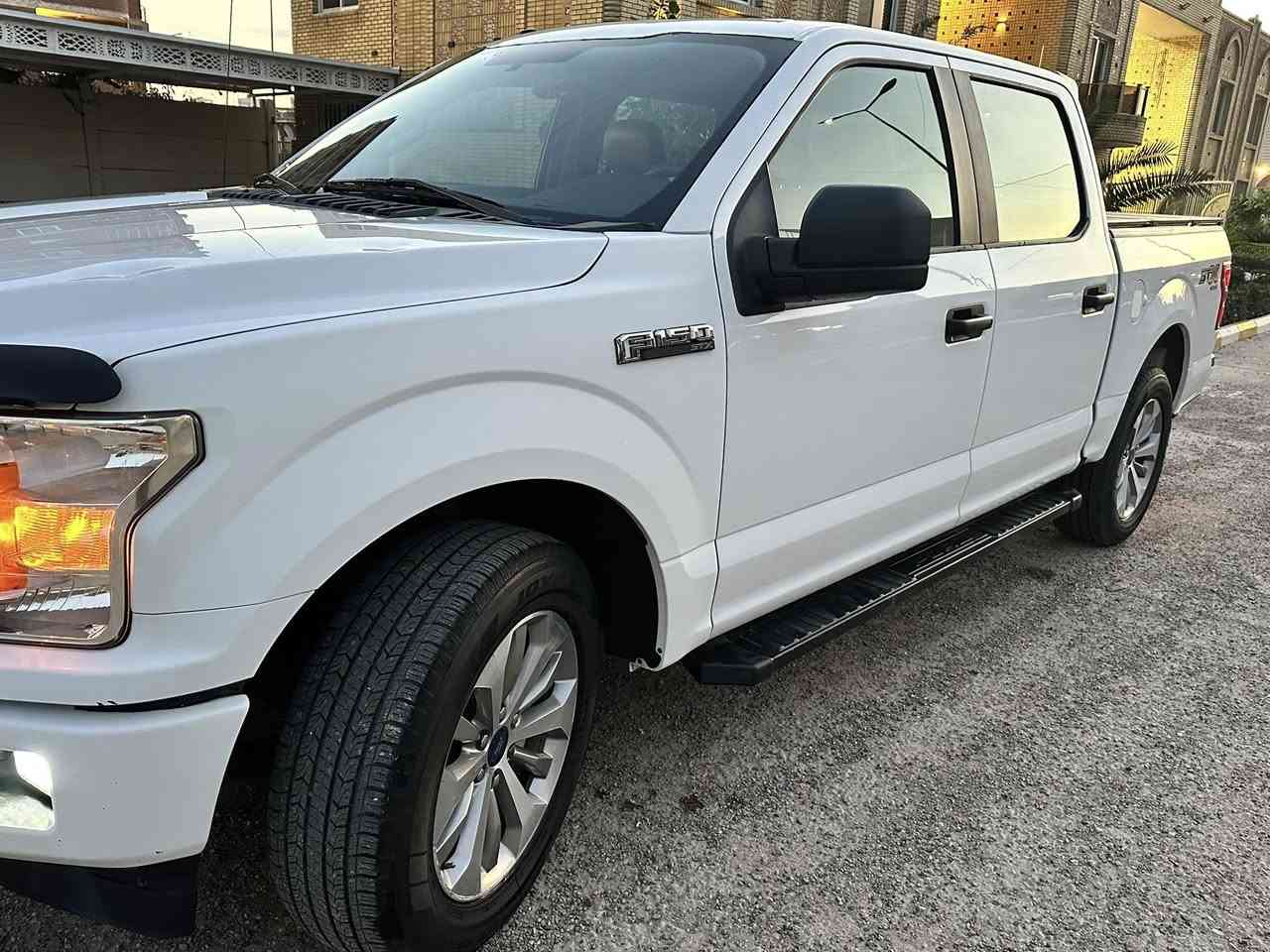 السلام عليكم من رخصه الامن

فورد اف ١٥٠ SEK موديل 2018 

مكينه سته ٢٧٠٠ توين تيربو  انسه صرف بانزين 

تمشي على بانزين عادي 

كير عشر نمر 

فور ويل 

شاشه جبيره شاشه عطال تبريد قطعتين 

داخل جلد باب طويل بدي قصير  

حجم ويل عشرين تخم تاير بيها 

سيارة على وضع شركة ماشيه ٥٨ كيلو 

حادث بنيد ربع جاملغ ايسر 

ابرباك استيرن طاك راجع بلاد

تبديل بنيد بلادي بيها قطعه وحده صبغ 

جاملغ ودعاميه امامي صبغ 

السعر ٢٢٠ 

مكان سيارة بغداد الكرخ 

هـ *********** 

اخوان مكلف بالنشر اتصل على رقم صاحب سيارة اتفاهم ويا 

بالخير على طرفين
