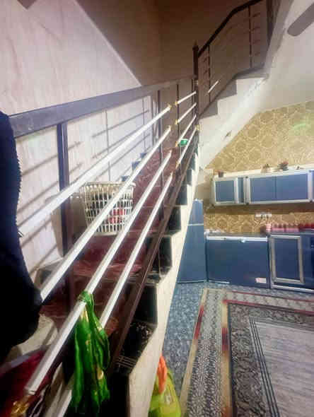 ♤ مشتمل زراعي للبيع♤🏠
السعر 24 مليون وبي مجال 
بناء حديث وشغل درجة أولى
صاله ومطبخ واستقبال وغرفه نوم 1ومجمع صحيات داخلي وخارجي 
الموقع  المحاويل  حي ابو سديره
المساحة 》👈》100متر  
واجه 》👈》5 متر 
نزال 》👈》20 متر 
عرض الشارع 》👈》8 متر مؤهل للتبليط
للاستفسار اكثر الاتصال على الارقام التاليه 📞📞

***********  - ***********

او زياره مكتب  المحامي العقاري علي راجي العلواني
