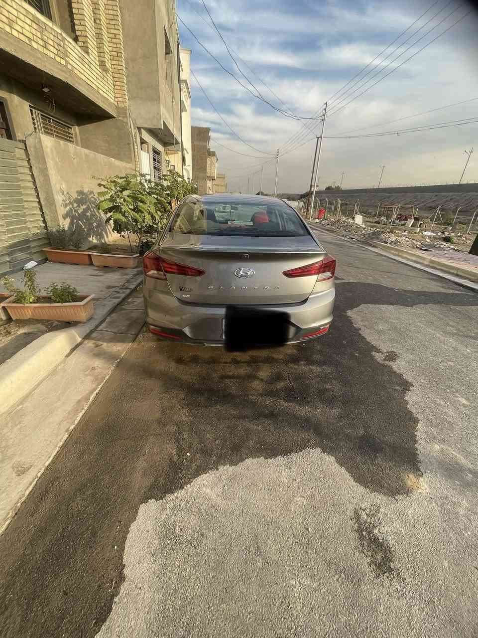 سلام عليكم النترا موديل 2019 امريكي محرك 2000ماشية 80الف   سياره بيها قطعتين مبدلة لبنيد ولباب الأيمن وبيها بارد بلباب الخلفي الأيمن وشوية بارد من جهه قبغ البانزين لغد شاصي كفاله محرك وكير كفاله حداديه ومشط ستيرن كلهن كفالة السعر 125 وبيها مجال بسيط ***********واتساب فقط
