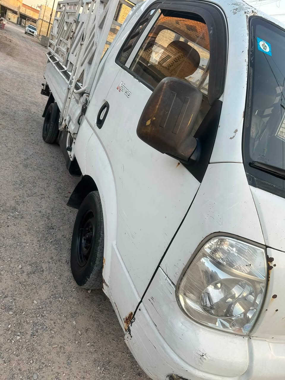 سلام عليكم سيارة كيا حمل البيع سيارة جهازة من كلشي مكينة كير فقط بنيد مبدل  سعر 90  وبية مجال الطيبين مكاني بغداد 
***********
