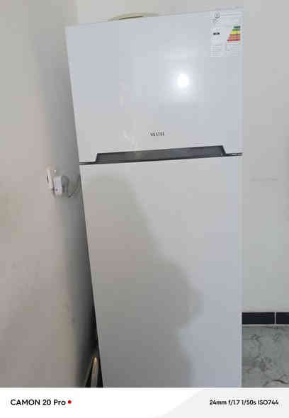 غراض كاملة للبيع وكلهن جدد ونضاف هذا الصيف الي راح جبتهم كلهم كلهم شلع مليون اريدهم بيهن مجال بسيط لشراي اي استفسار ع رقم ***********
