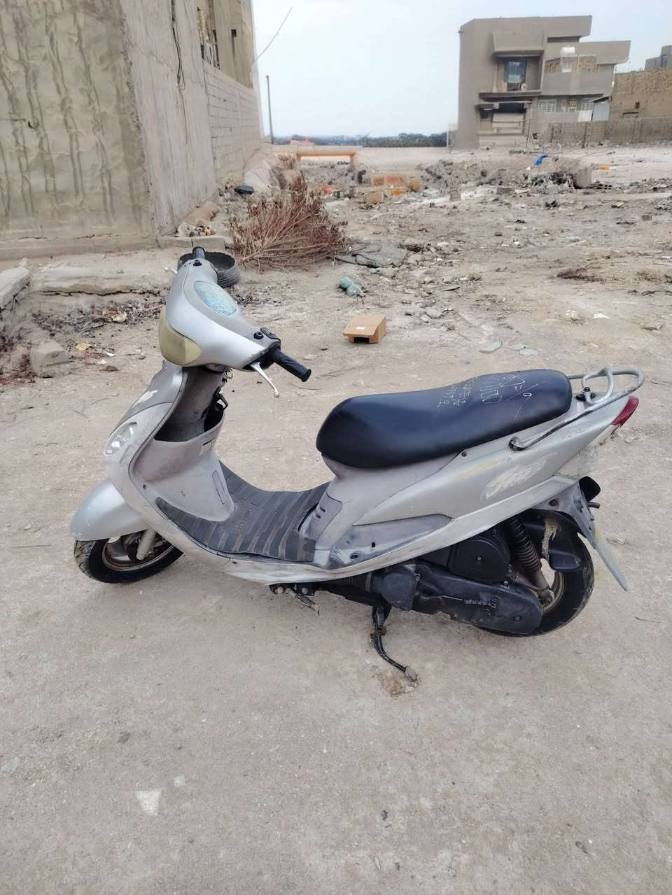 ماكس منغولي للبيع
الكفر اصلي رصاصي مختم مع السوادات
شلعة ومعدل
سلف وكابريتة اصليات
كيج وبانزين وكليو متر شغال
اشاير ولايت وكهربائيات شغالة
مكاني حلة بابل رقمي ***********
