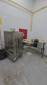 غساله صحون للبيع ٠٧٧١١٨٢٦٧٧١