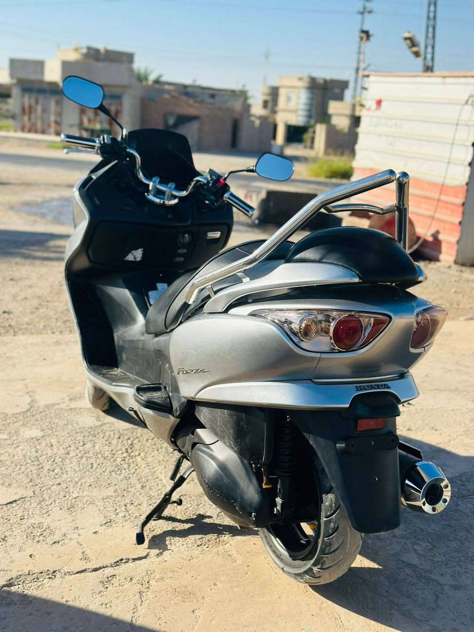 السلام عليكم
فورزا 09 نضيف فول محرك ما مفتوح كلچات شركه مكفول من كلشي محرك صوته ناعم حيلل
للستفسار اتصل ***********
